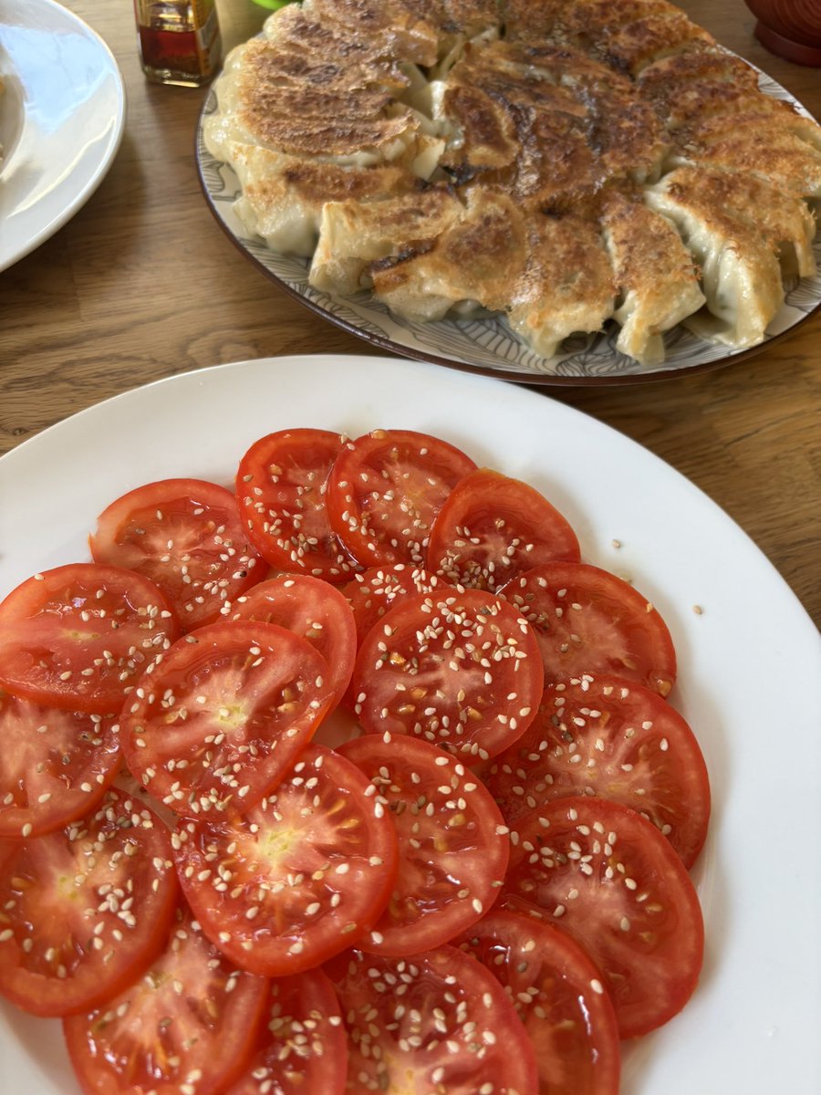 うし女🇨🇭仏語圏在住 tweet media