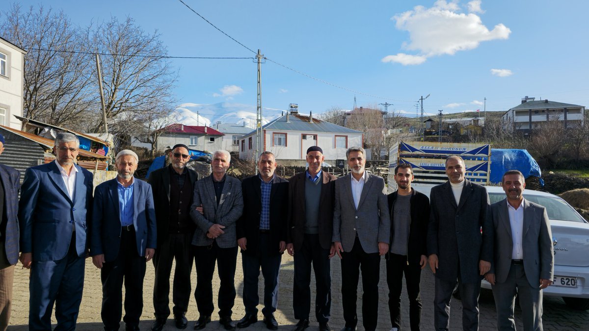 Yunus Emiroğlu tweet media