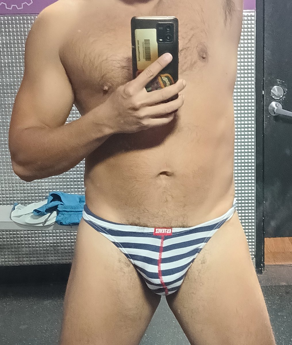 Mrbriefs, fines recreativos + de 18 tweet media