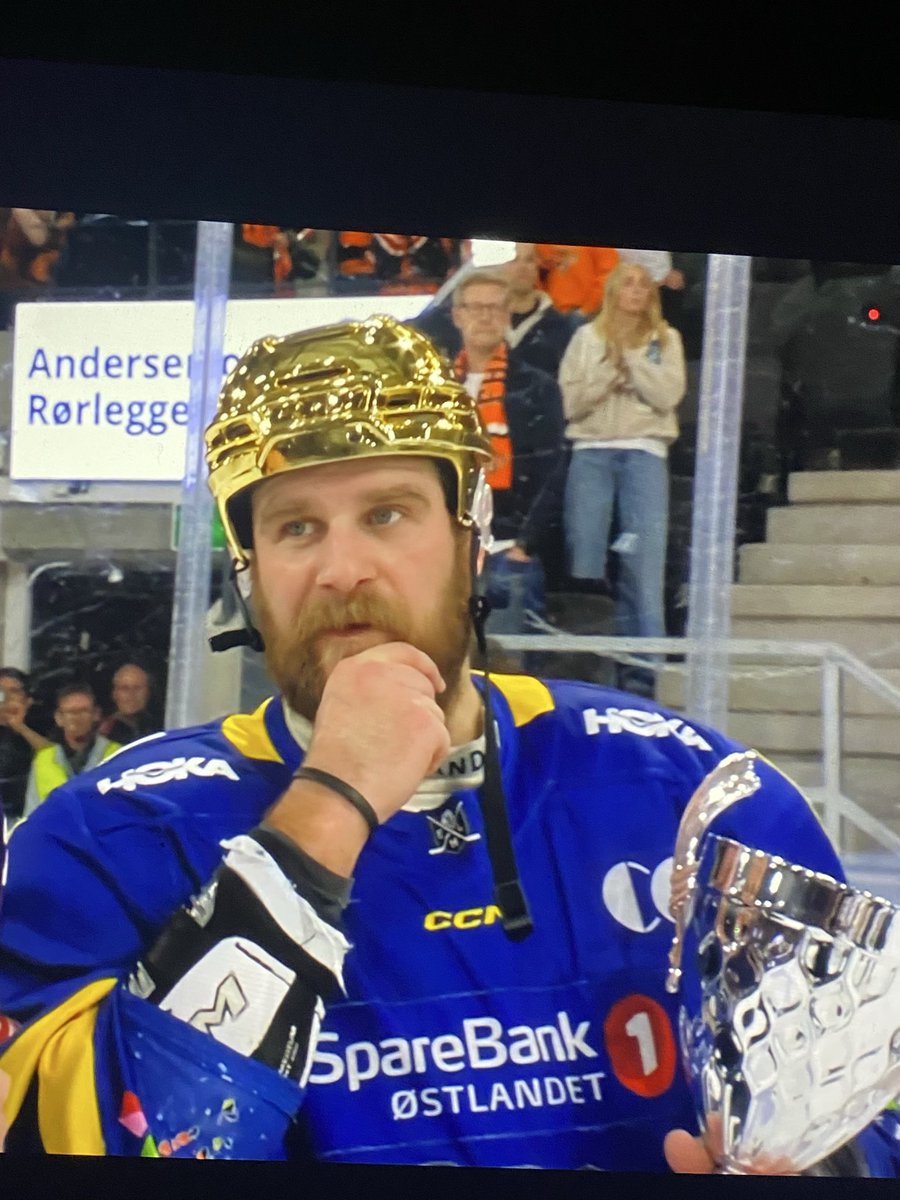 Holdt nesten til Fredagen den her da <a href="/LuLyster/">Luis Olav Lyster</a> Takk for en bra Finaleserie God ferie til alle som ser hockey #2Hockey