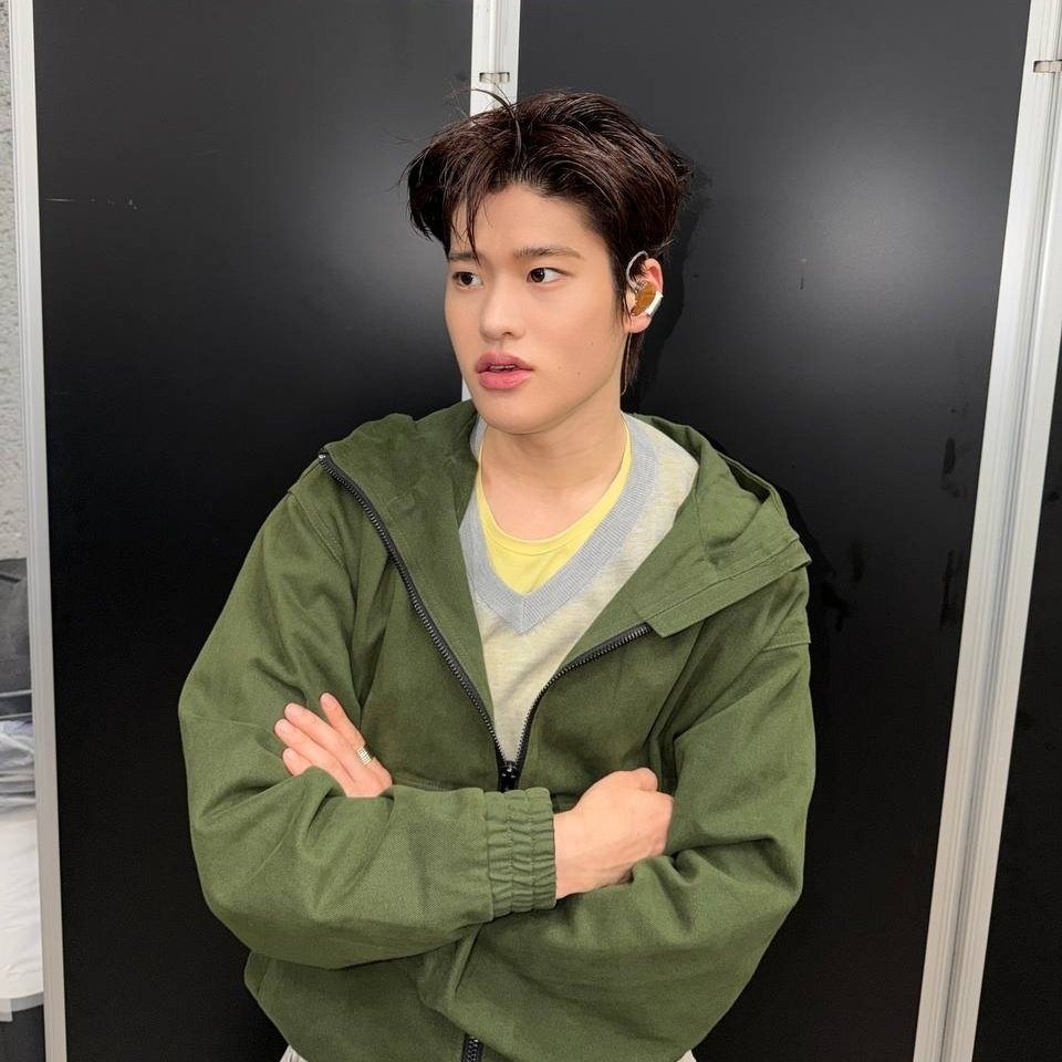 선우.exe ✱ tweet media