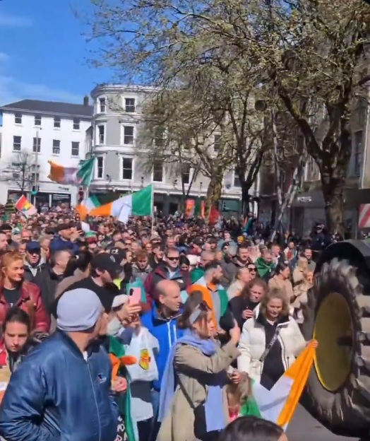 Global Dissident tweet media