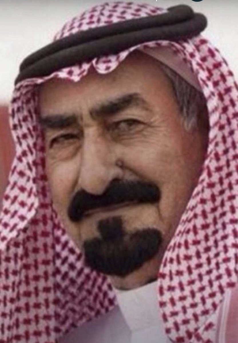 أَخُوصِيْتَه tweet media