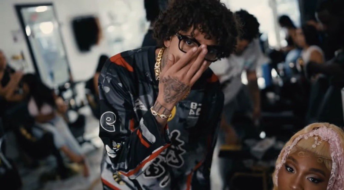 🖤🩶 tweet media