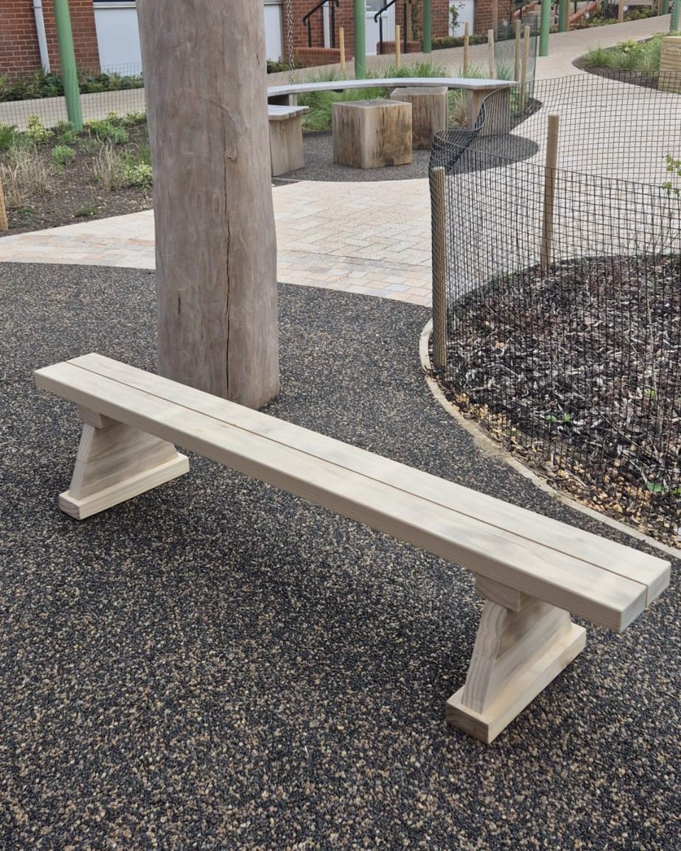 SOuLupdate's tweet image. Accoya is our furniture secret weapon — built to handle the elements, keeping benches, tables, planters, and storage looking great for years to come!

#accoya #furniture #outdoorlearning #outdoorplay