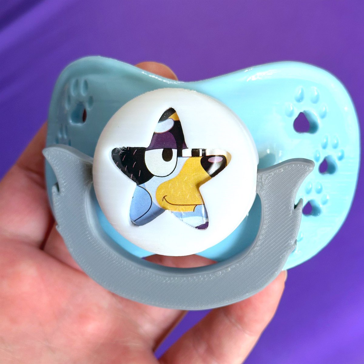 MuteButtons tweet media