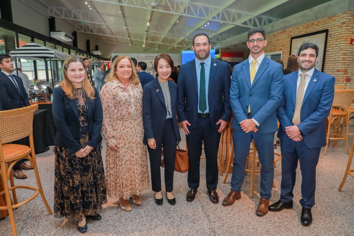 MIC_PY's tweet image. #MIC | Paraguay y Singapur fortalecen vínculos comerciales con foco en carne y sostenibilidad🇵🇾🇸🇬

Nota completa: goo.su/XH5X

#GobiernoDelParaguay