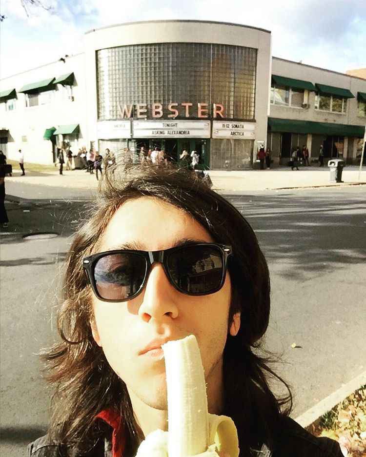 daily ruffilo tweet media