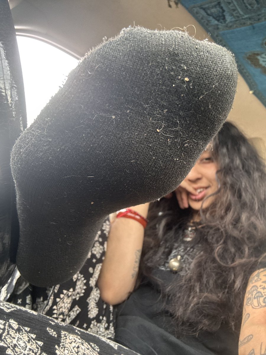 jess ꩜ findom tweet media