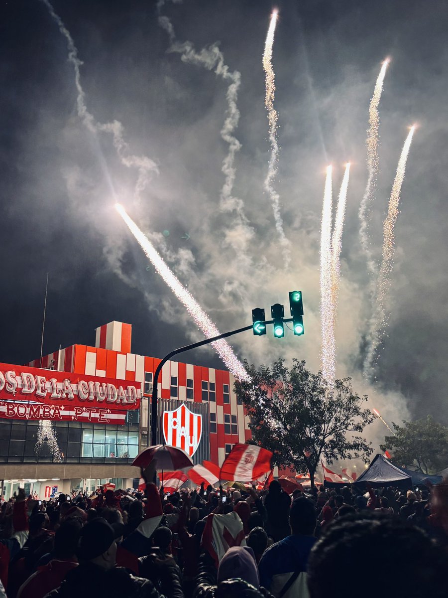 119 años para el club social y deportivo más grande de toda la ciudad.

EL CLUB ATLÉTICO UNIÓN DE SANTA FE 🇦🇹