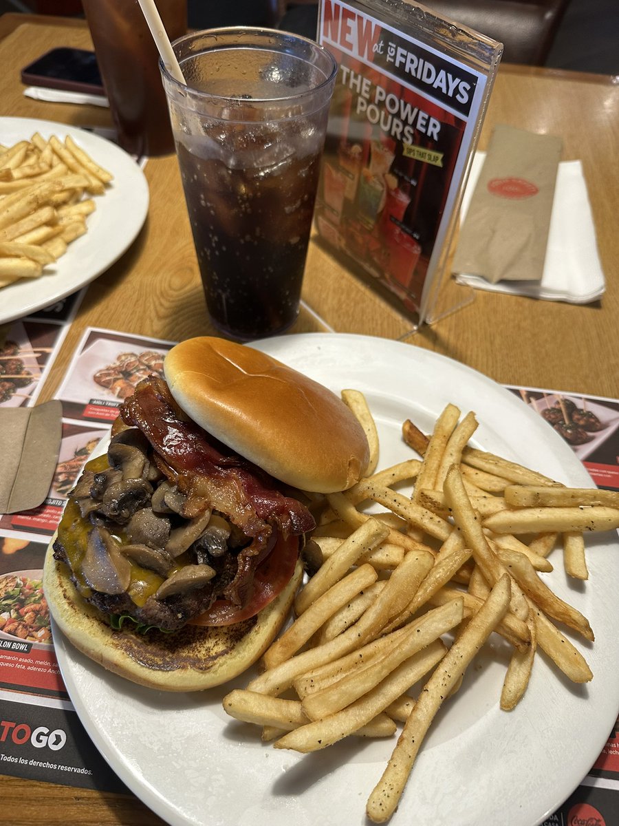 Andrés Gallardo tweet media