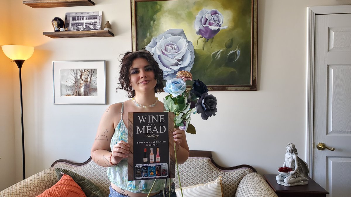 NovelRose8's tweet photo. Join us for a free wine and mead 🍷 tasting by Alabama Crown Distributing from 5pm to 7pm on 4/16/26.
If you're over 21, we highly recommend you try some mead. 🍾
We have switched to event-only hours. Interested in holding an event or party in the Rose?🌹 Drop us a message! https://t.co/Xl4hhWQbqG