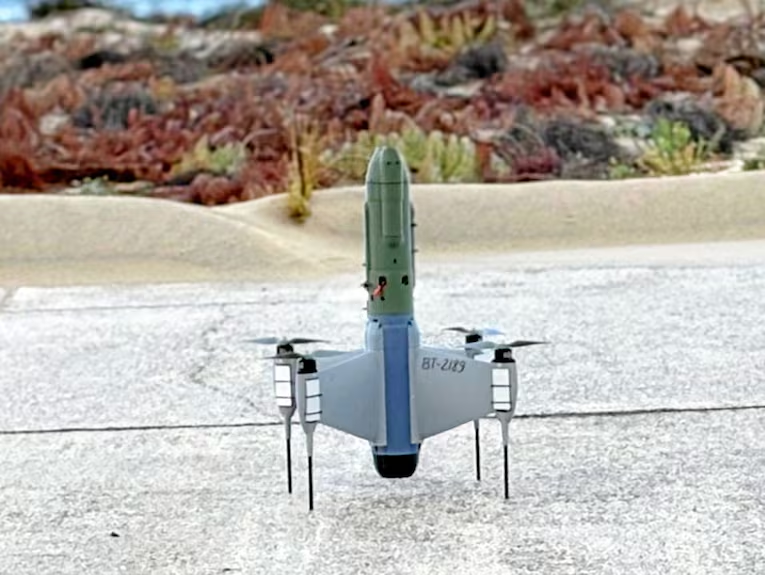 Tom_Antonov's tweet image. Rt @Challenges 
French armed forces have deployed three types of French Shahed drone interceptors at their bases in the Middle East, including Al Dhafra Air Base in Abu Dhabi #UAE. 
- X-Lock &amp;amp; Black Bird produced by Alta Ares
- GOBI produced by Harmattan AI
- Hornet produced by