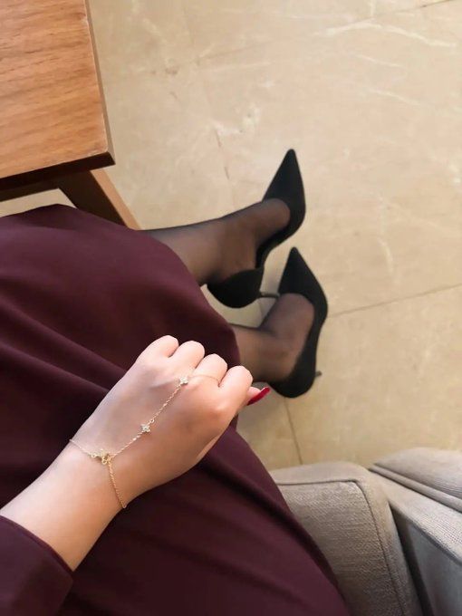 ديوث اخو قحبه tweet media