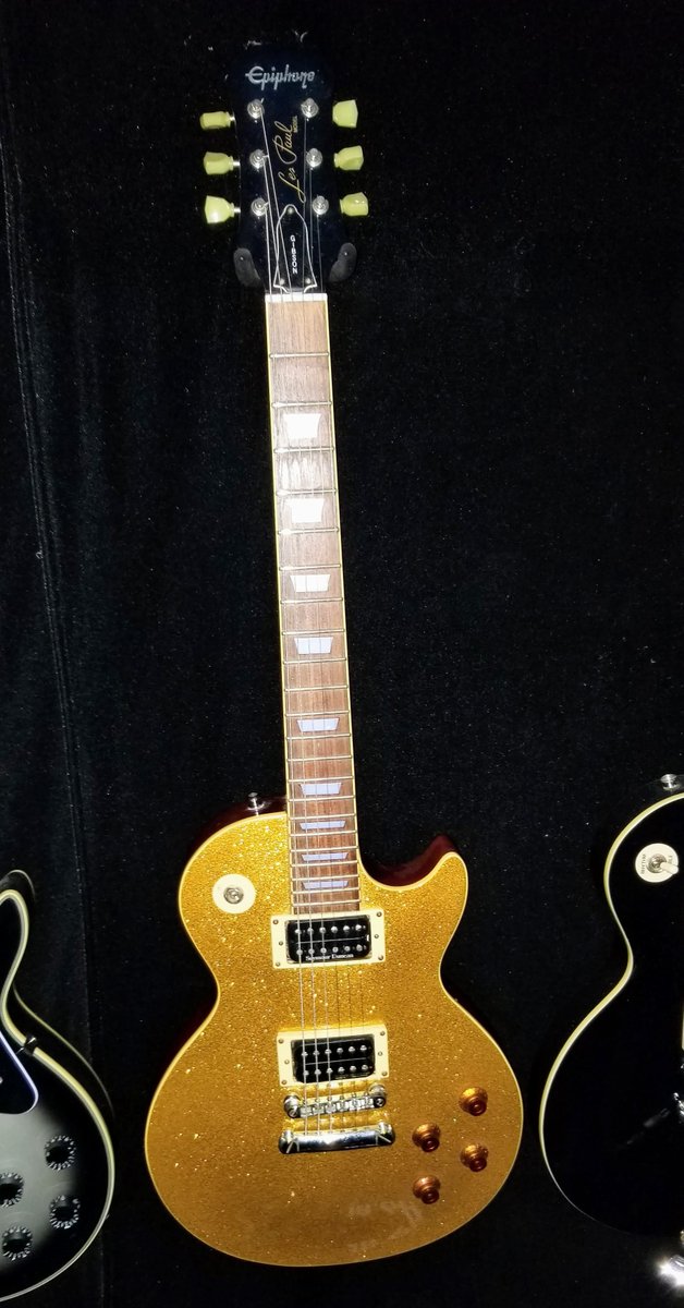 19Seventone's tweet photo. @GuitarBassDrumG https://t.co/gkXdBTHm0I