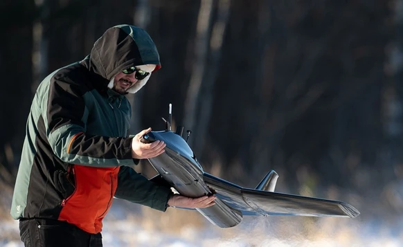 Tom_Antonov's tweet image. Rt @Challenges 
French armed forces have deployed three types of French Shahed drone interceptors at their bases in the Middle East, including Al Dhafra Air Base in Abu Dhabi #UAE. 
- X-Lock &amp;amp; Black Bird produced by Alta Ares
- GOBI produced by Harmattan AI
- Hornet produced by