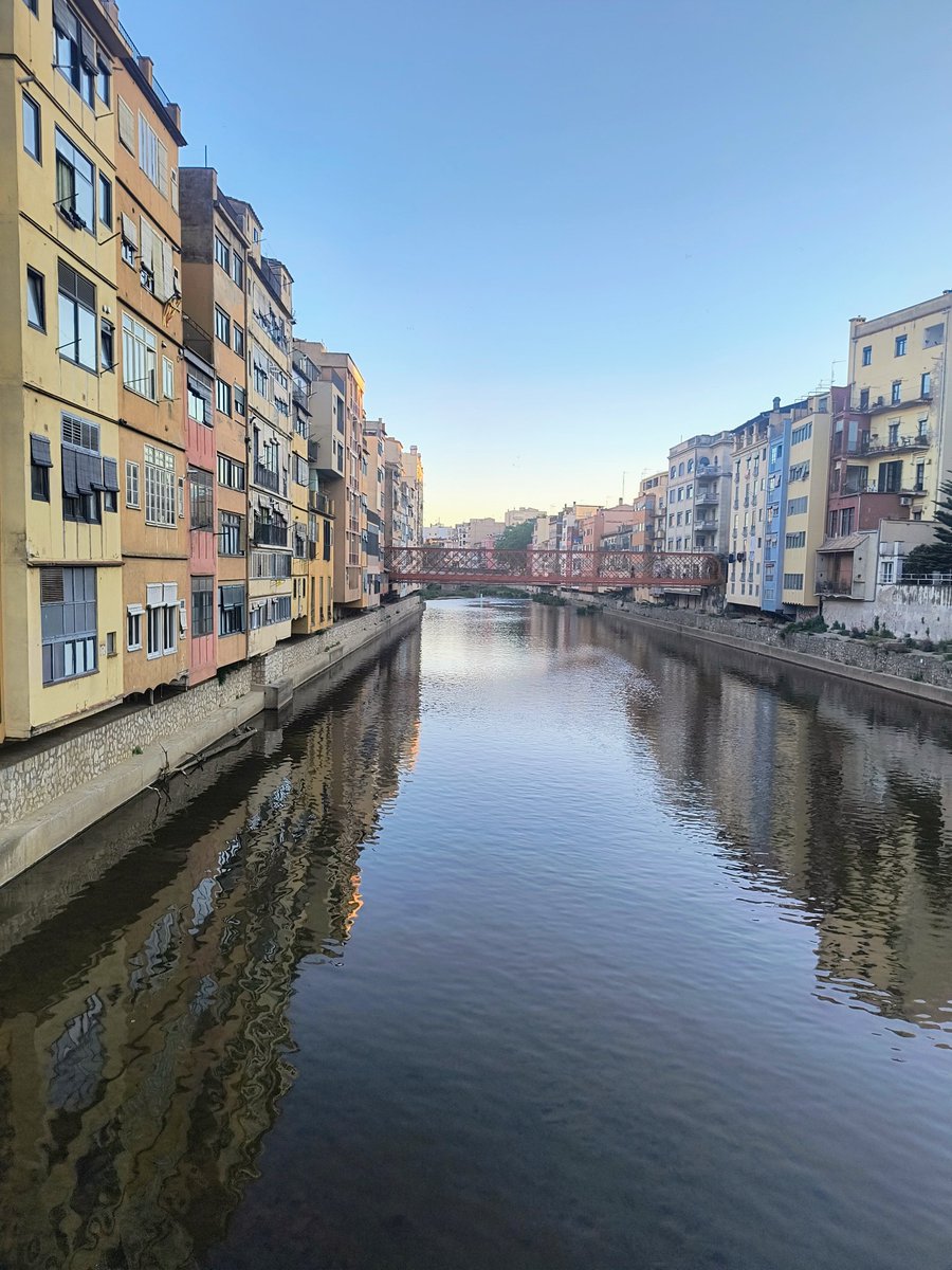 Gironejant 😍com en els vells/bells temps! <a href="/Girona_Cat/">Ajuntament de Girona</a>