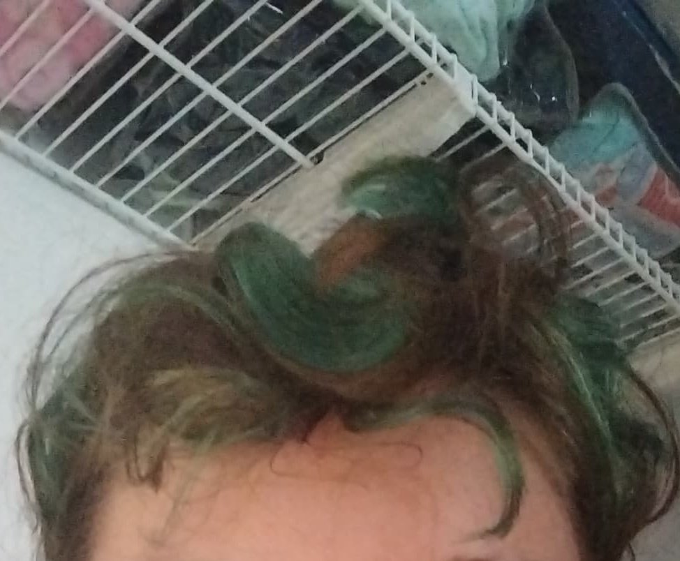 helenão dos hyunibini ✮ viu o skz!! tweet media