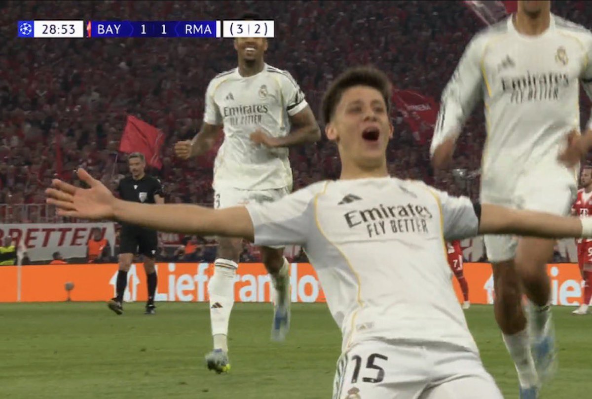 NickNotNikee tweet media