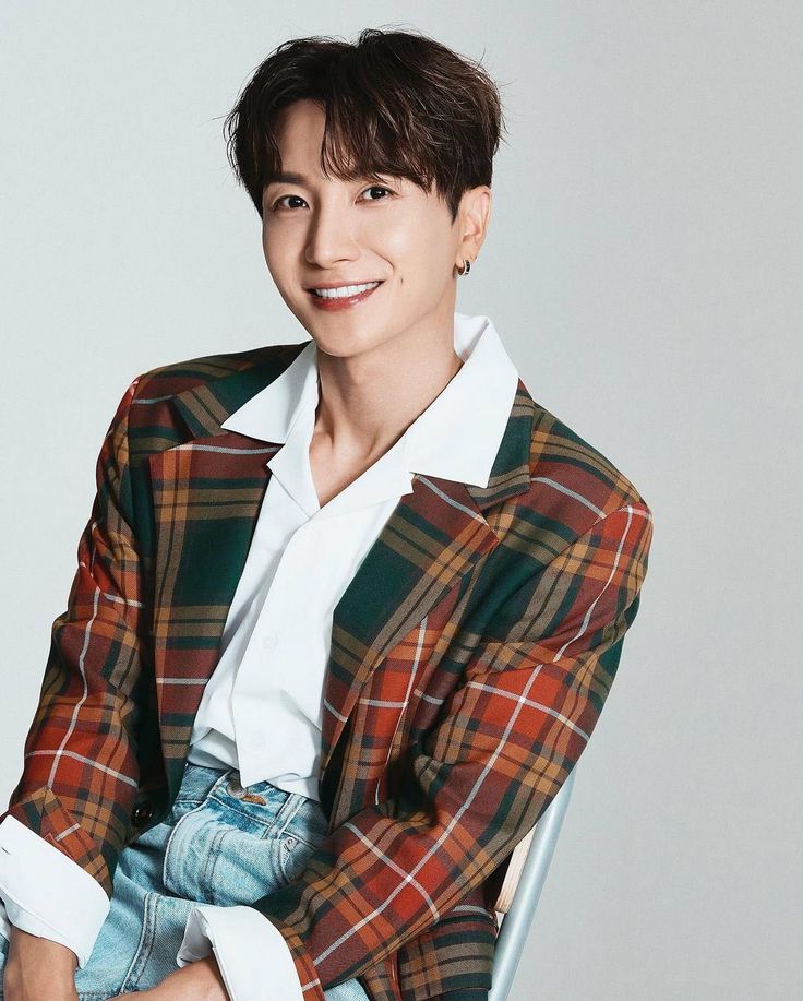 SuhailaELF's tweet photo. #ليتوك_في_مصر 
#이특_Welcome_to_Egypt
#شيندونغ_في_مصر 
#신동_Welcome_to_Egypt
#Leeteuk
#shindong
#superjunior We really want to see you, can you tell us the places you're going to visit so we can see you?
@special1004
@SJofficial
@ShinsFriends 

29 https://t.co/FAdRyYSEXD