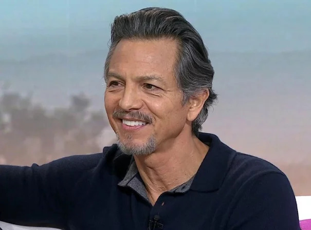 omgblog's tweet image. OMG, his butt: Benjamin Bratt in ‘Balls Up’ omgwh.at/TS3TP3 #Candy #actors #ballsup