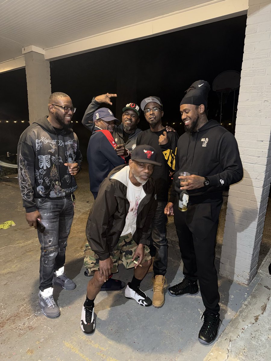 <a href="/UpTownMallyG/">LongLivePolo❤️🦍</a> 🫡🖤💪🏿💯