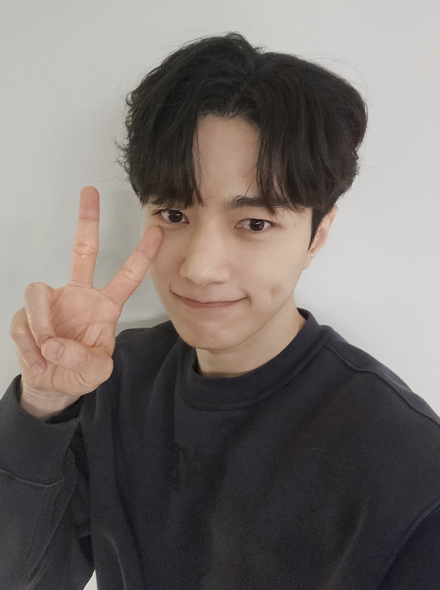 kmsL_ove_4ever's tweet image. #김명수 #명수 #L #엘  #INFINITE #인피니트

✌️