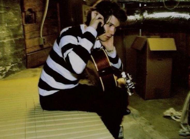 oddly specific ryan tweet media