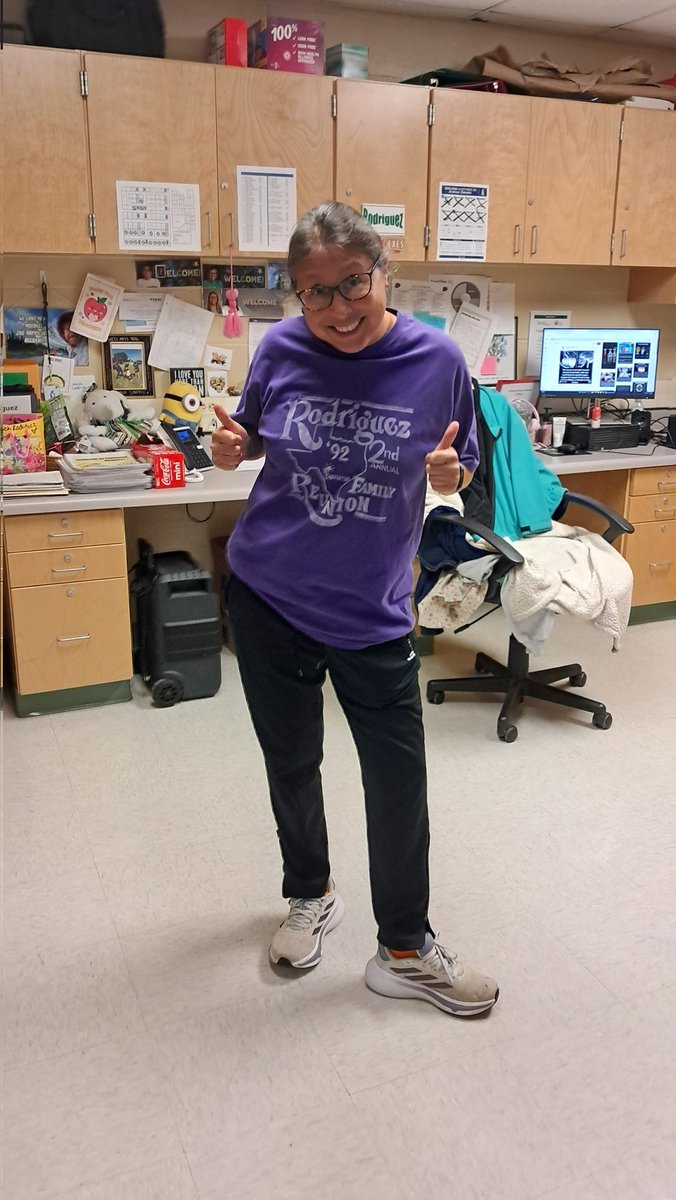 Administrator week: black attire day (had to go halfsies with purple day) <a href="/NISDStinson/">Stinson MS NISD</a> #skyhawkpride #vhawks