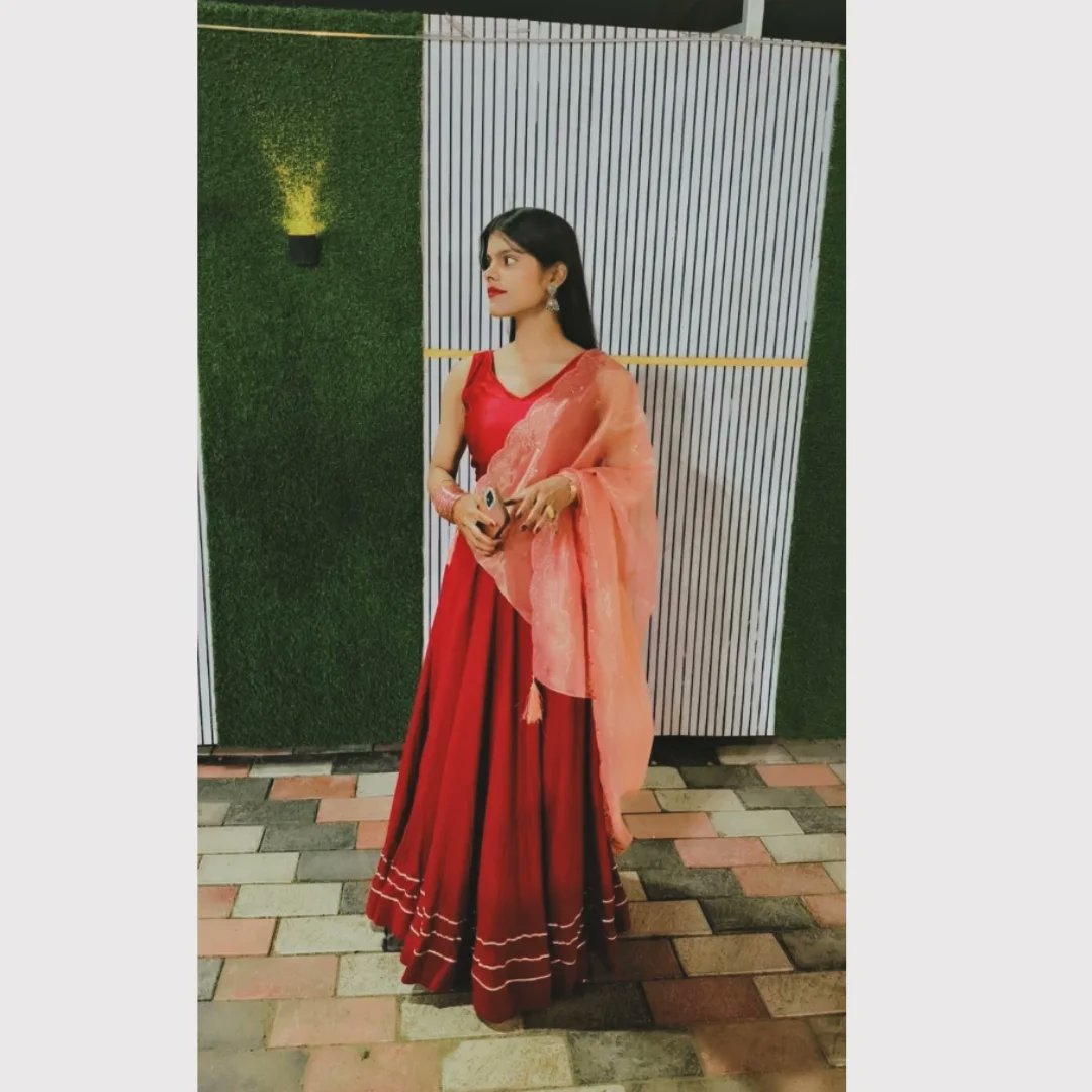 nishu___13's tweet photo. https://t.co/ZvGiHhg1TR
