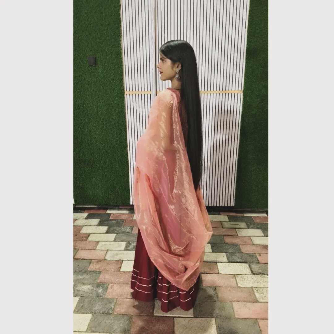 nishu___13's tweet photo. https://t.co/ZvGiHhg1TR