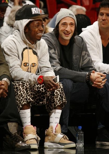 shotupin4k's tweet photo. Lil Wayne wearing 
Nike Air Yeezy 1 ‘Net Tan’ Sneakers ($3500+) https://t.co/6OA4cd8e1o