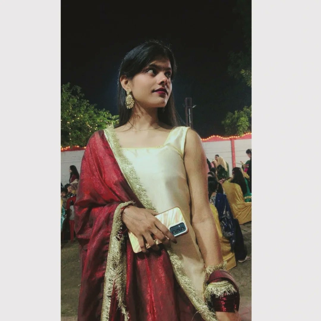 nishu___13's tweet photo. https://t.co/cJIOxsUzFw
