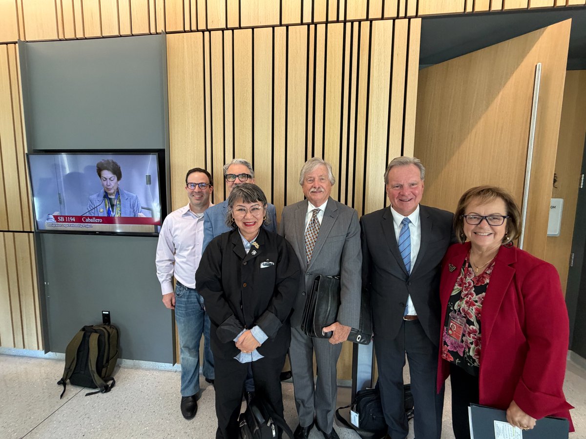 UFCWWSC8's tweet photo. SB 1319 has passed the Sen. Judiciary Committee! SB 1319 (Durazo &amp; Cortese) will improve transparency in alternative investments by requiring public pension funds to disclose the performance of such investments. Read our full statement here: https://t.co/3KIuwbZvUS https://t.co/1HTcXsqvah