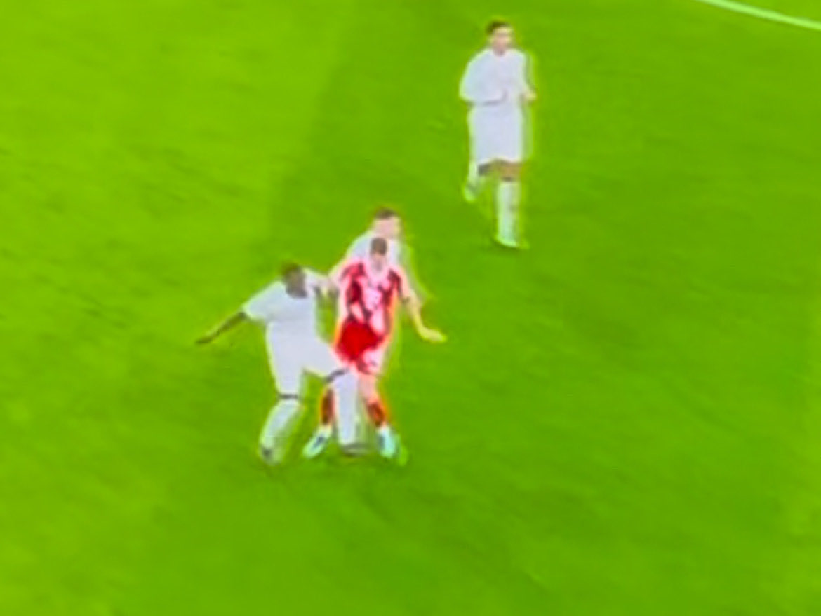 Manuel Gräfe tweet media