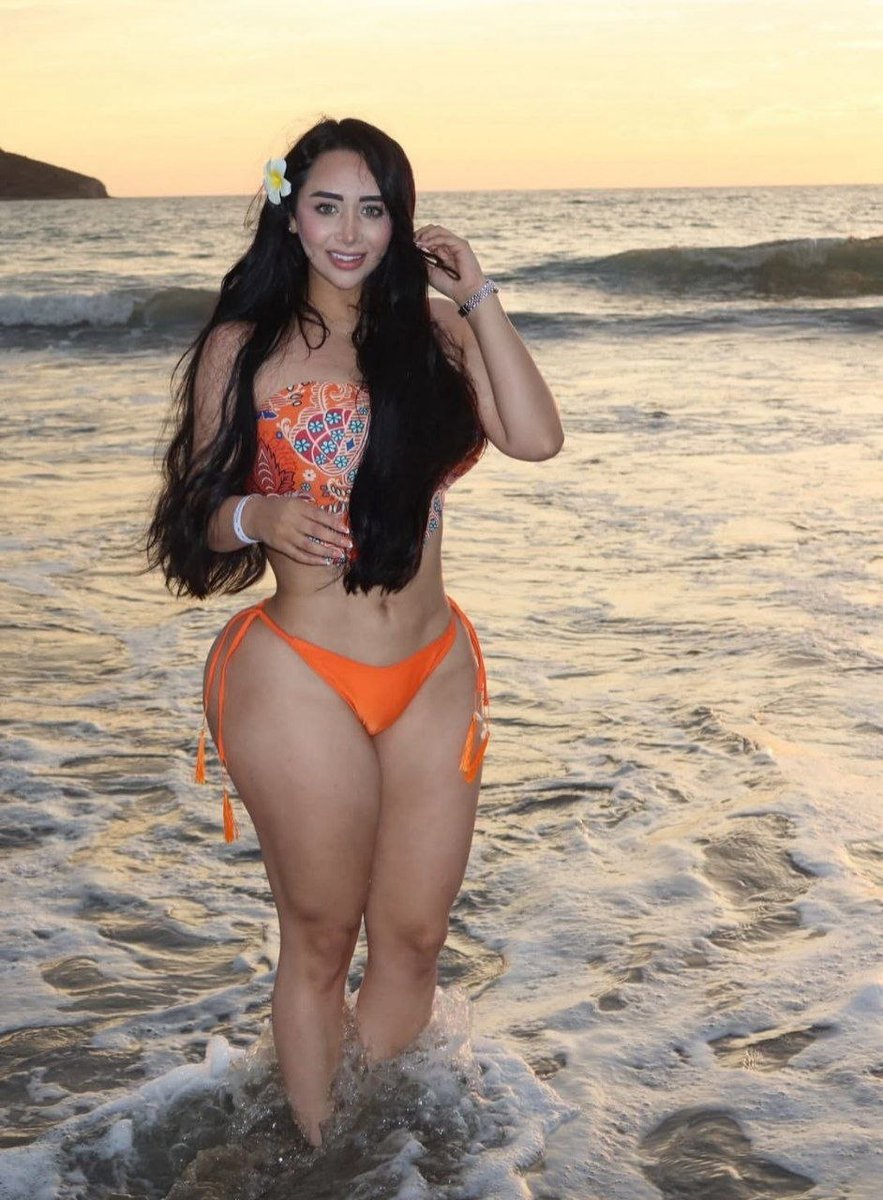 Fasfamosas tweet media