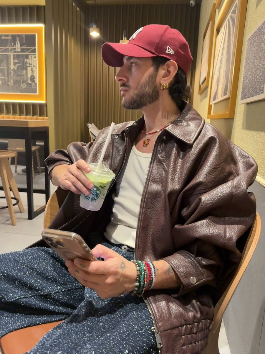 ZeusBrandi86's tweet photo. 🥤 https://t.co/AZ3DGZhFqj