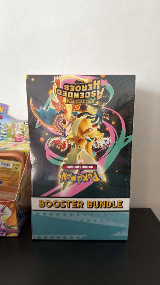 English Ascended Hero’s bundle displays have been spotted 👀🔥

#Pokemon #PokemonTCG