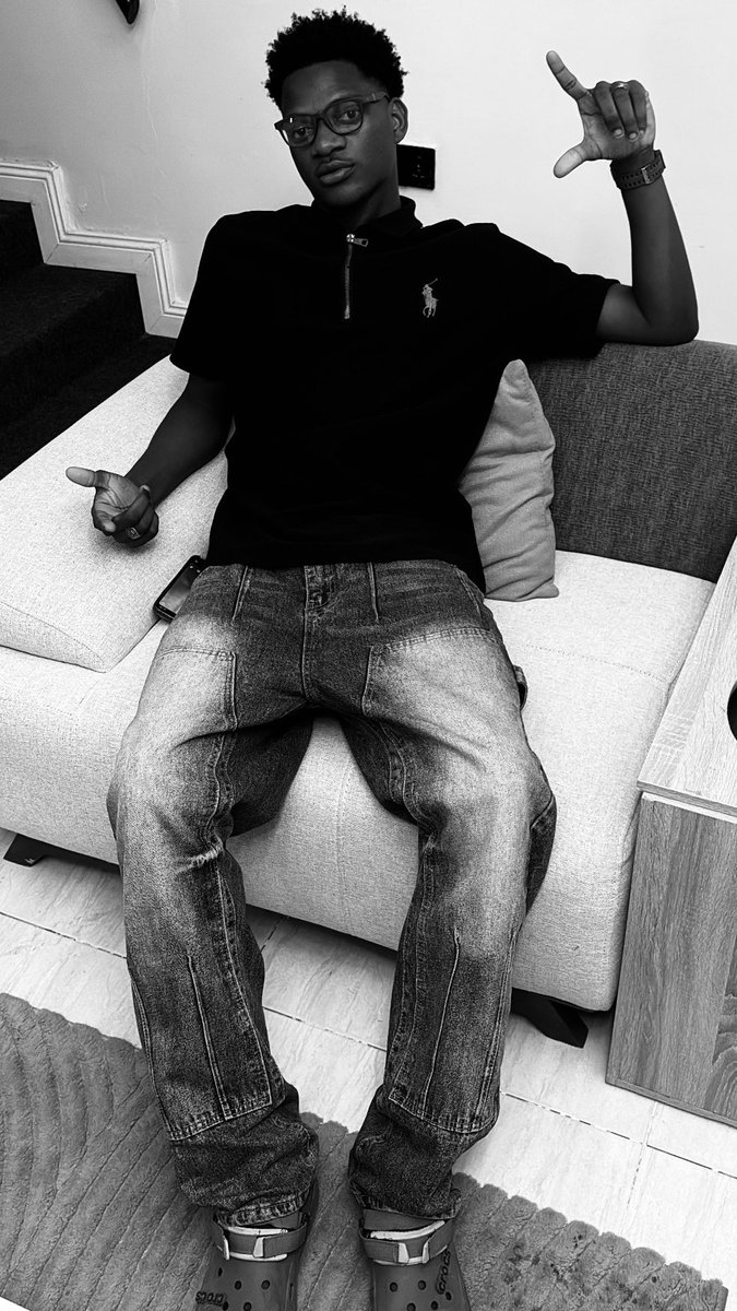 badboysuci 🏴‍☠️ tweet media