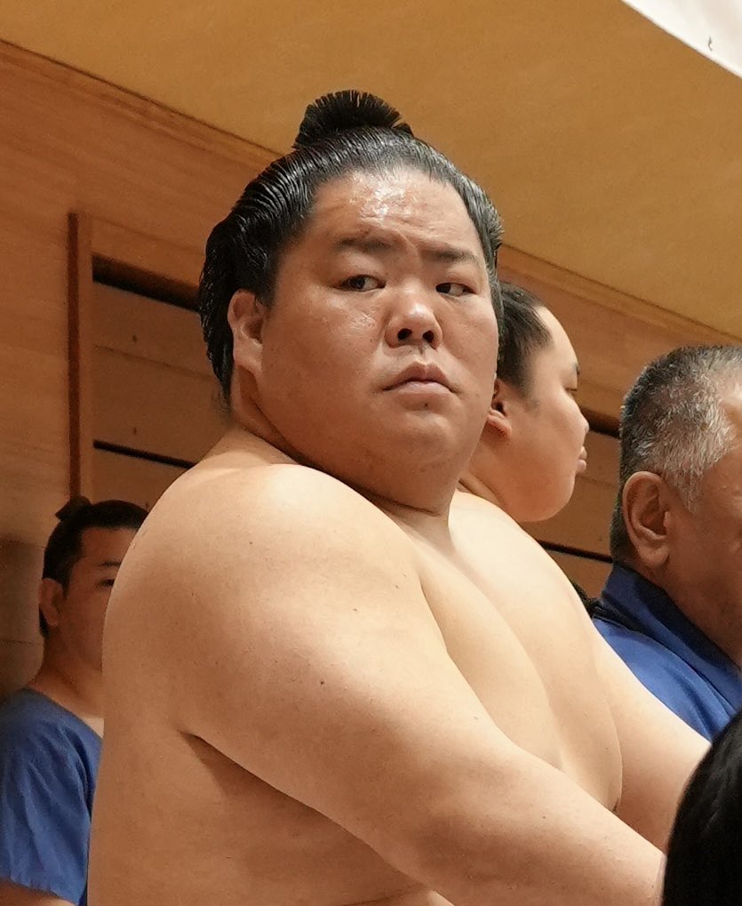 大栄翔