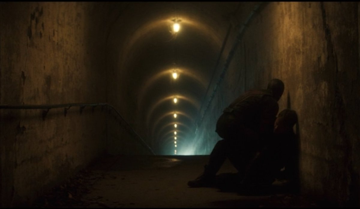 #Daredevil Season 1 Episode 7
#DaredevilBornAgain Season 2 Episode 5

I wonder if they filmed in the same tunnel.