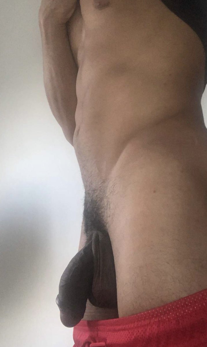 GuyNerdAms tweet media