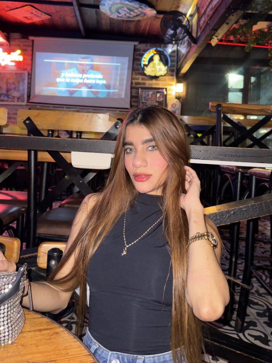 Carolina Salazar tweet media