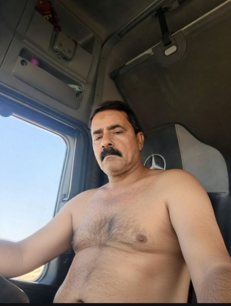 ssssaaaa2322's tweet photo. Kürdistan Bıyığı 👅 https://t.co/iK0KDWX8Qn