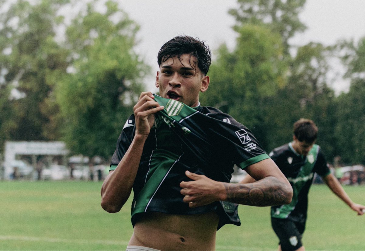 Club A. Banfield tweet media