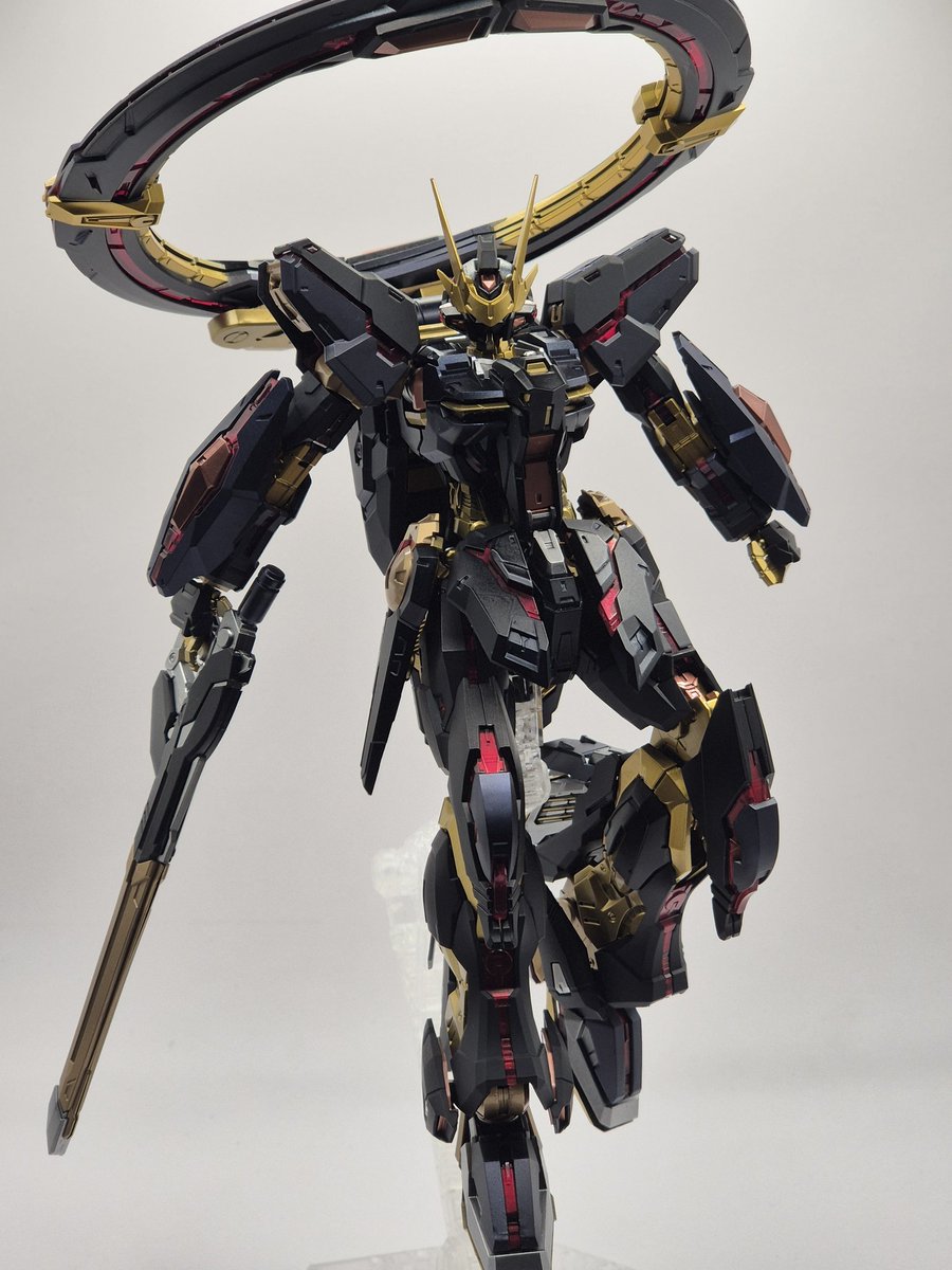 DRPatrikVA's tweet image. MG 1/100 Stargazer Gundam "Solar Eclipse" Custom

This was a fun, quick build and custom paintjob. It took 2 weeks only. I will put on waterslide decals this weekend, which will add a lot more detail.

Not a lot of parts, so you have to mask a lot!

#Gunpla #GundamSEED #Paint