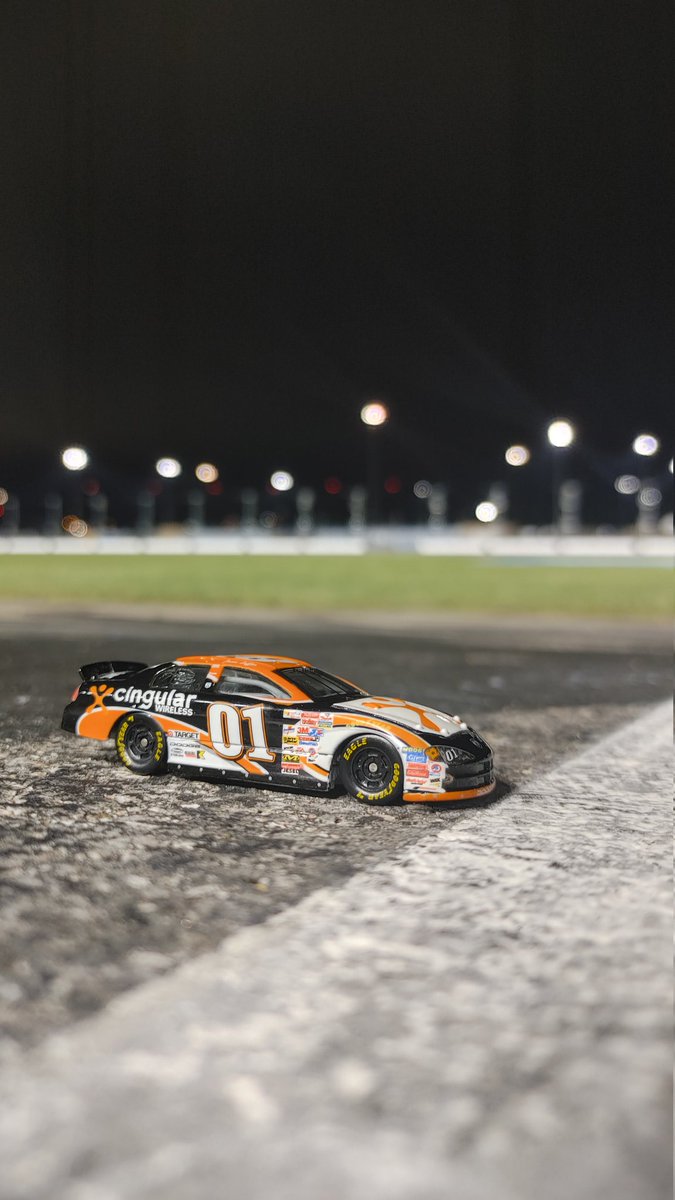 LASTCARonBROCK's tweet photo. #LefTURN

(Photo taken on the @kansasspeedway start/finish line after the 2024 photo finish) https://t.co/SSL0gjecN0