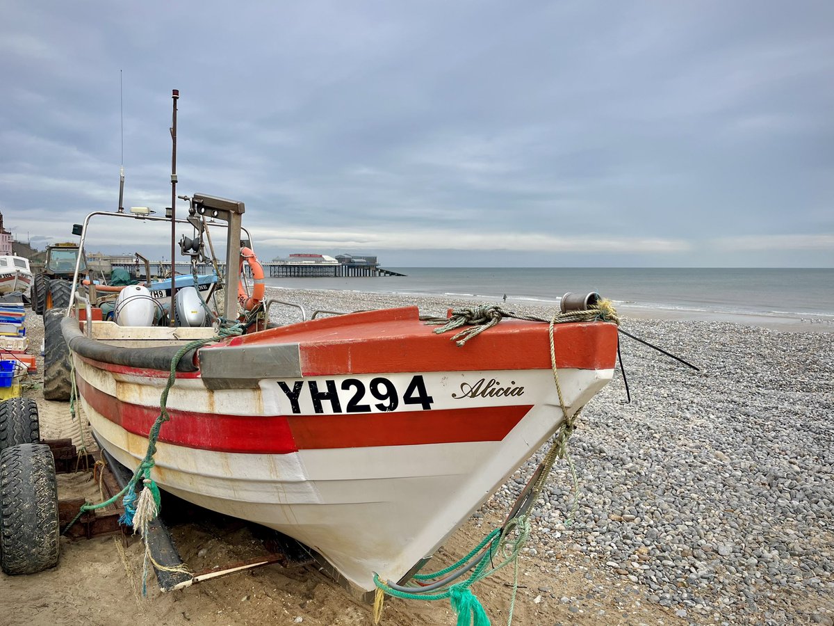 TractorWalking's tweet image. Grey skies over Cromer this morning… @WeatherAisling @ChrisPage90 @StormHour @metoffice #loveukweather #Cromer #Norfolk