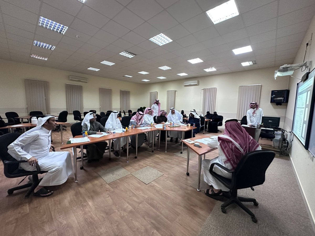 أدبي الشمالية tweet media