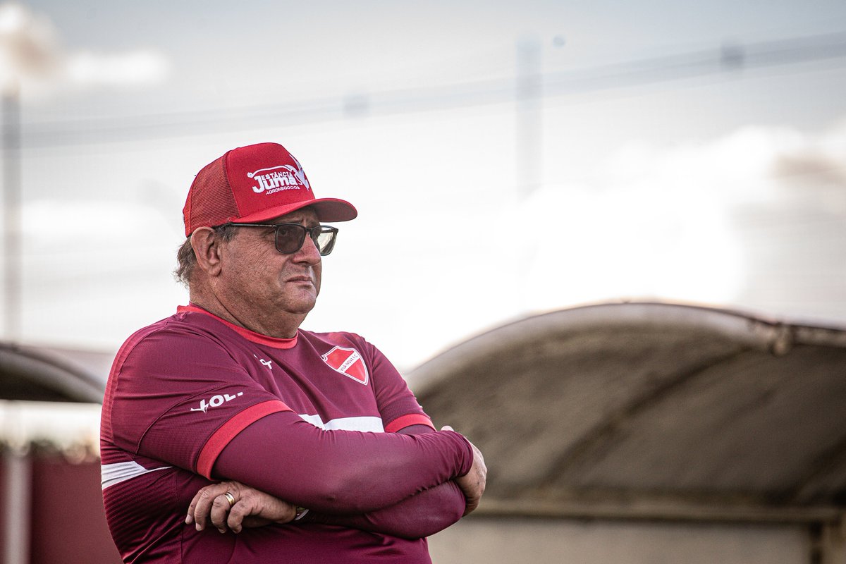 Sobre o Departamento Médico do Vila Nova, André Luis iniciou transição, porém atletas como Dellatorre e Emerson Urso (esse de 6 a 8 semanas) seguem fora. <a href="/Futebol_62/">Futebol62</a>